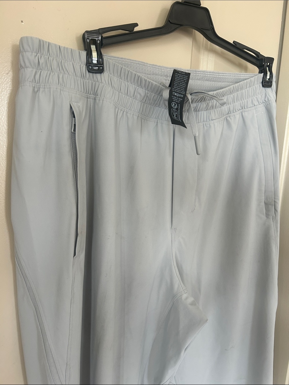 LULULEMON athletica Men's Light Gray Performance Jogger Pants - Picture 6 of 14
